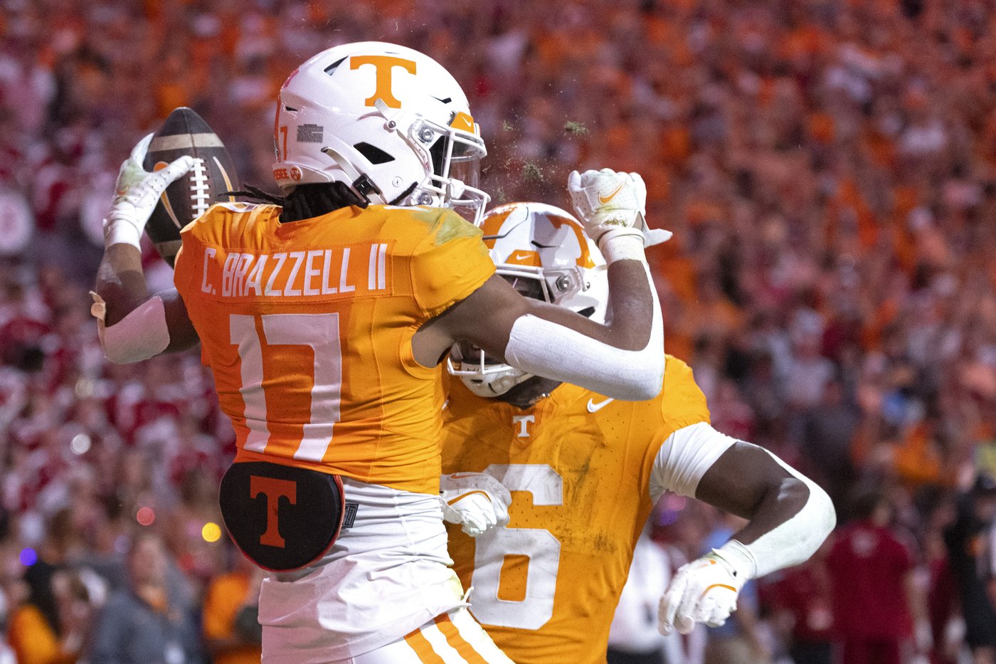 Sampson scores twice, Iamaleava overcomes early struggles in Tennessee's 24-17 victory over Alabama | iNFOnews.ca
