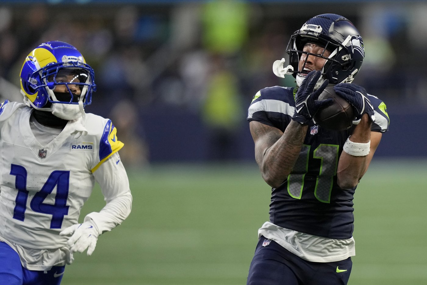 Geno Smith and the Seahawks ride their pass-happy offense to the NFC West cellar | iNFOnews.ca Geno Smith and the Seahawks ride their pass-happy offense to the NFC West cellar | iNFOnews.ca