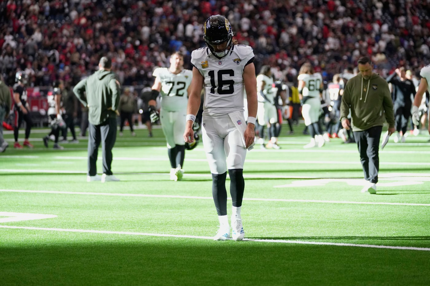 Jacksonville blows 19-point fourth-quarter lead in loss to Texans | iNFOnews.ca