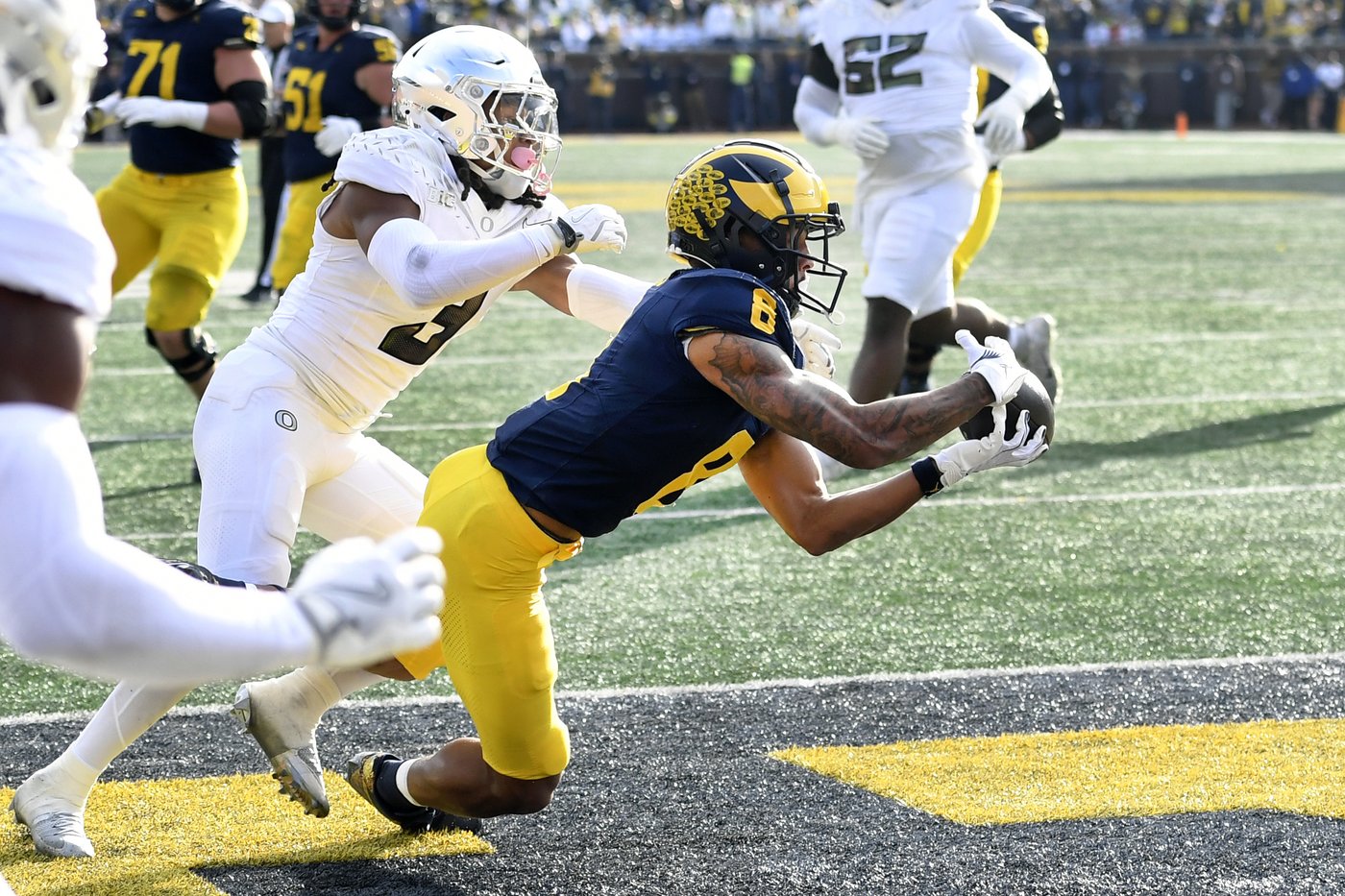 No. 8 Indiana hopes to keep perfect record and playoff hopes intact against Michigan | iNFOnews.ca