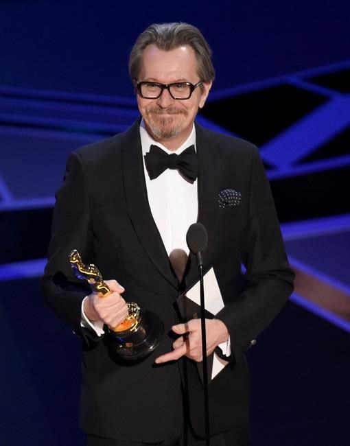 Gary Oldman wins best actor Oscar for 'Darkest Hour' | iNFOnews.ca