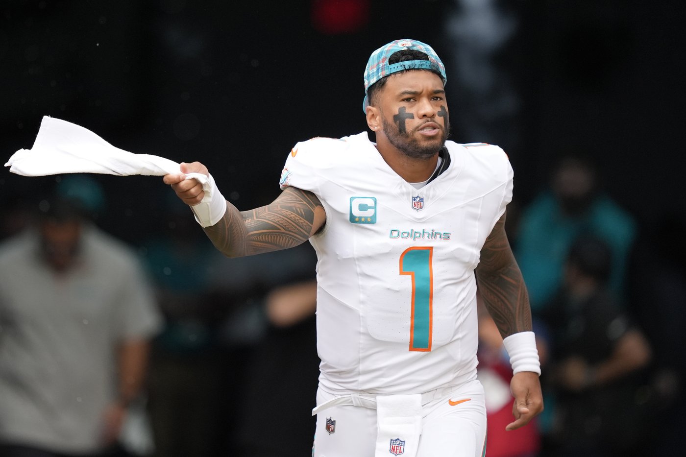 Kyler Murray rallies Cardinals to 28-27 win over Dolphins in Tua Tagovailoa's return | iNFOnews.ca Kyler Murray rallies Cardinals to 28-27 win over Dolphins in Tua Tagovailoa's return | iNFOnews.ca
