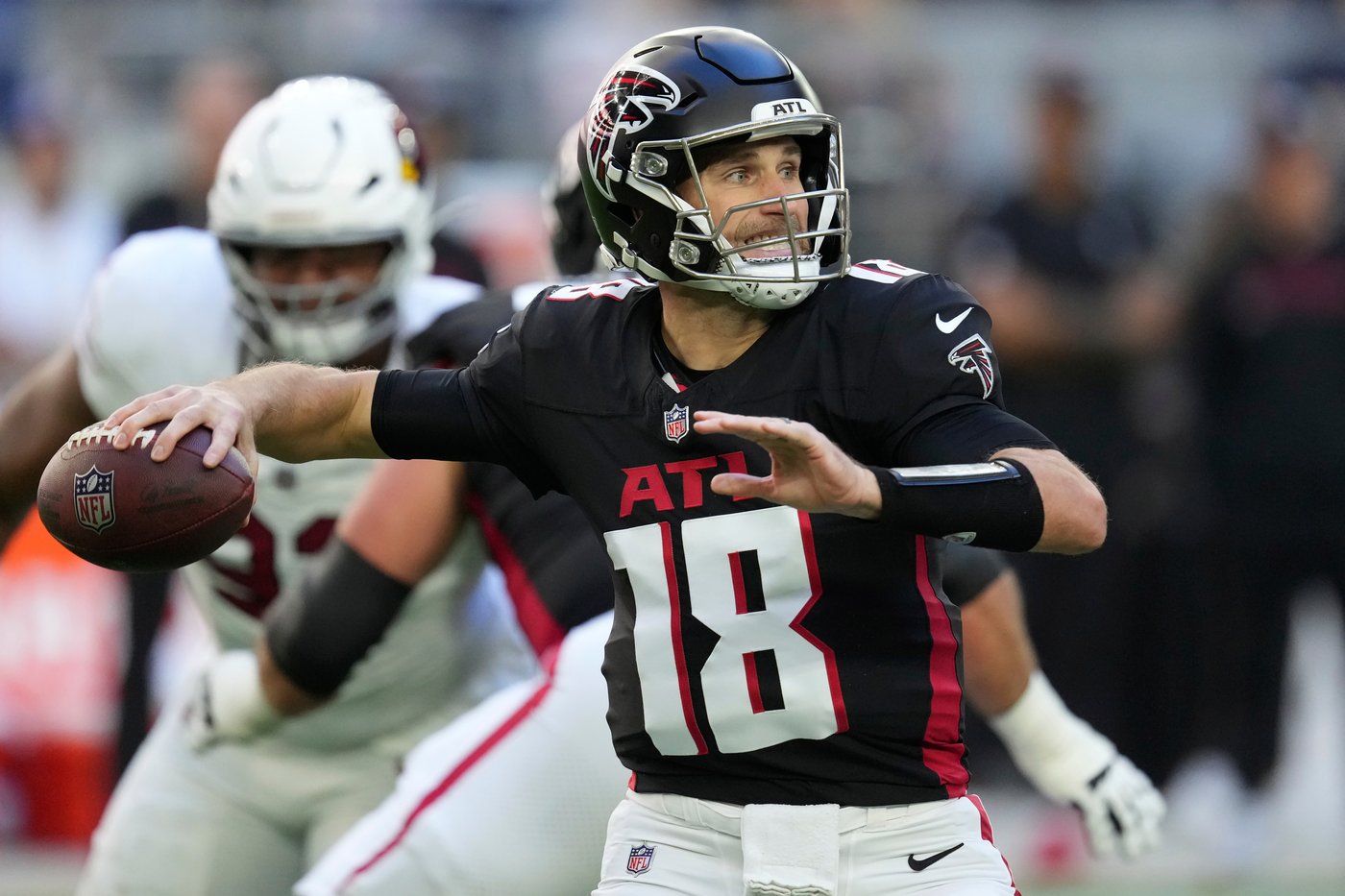 Kirk Cousins and Raiders agree to a deal as veteran is expected to help Fernando Mendoza transition | iNFOnews.ca