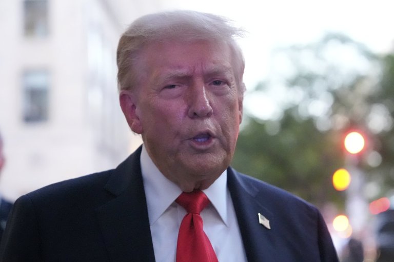 Trump's strike on alleged Venezuelan drug boat raises questions about his use of military power | iNFOnews.ca