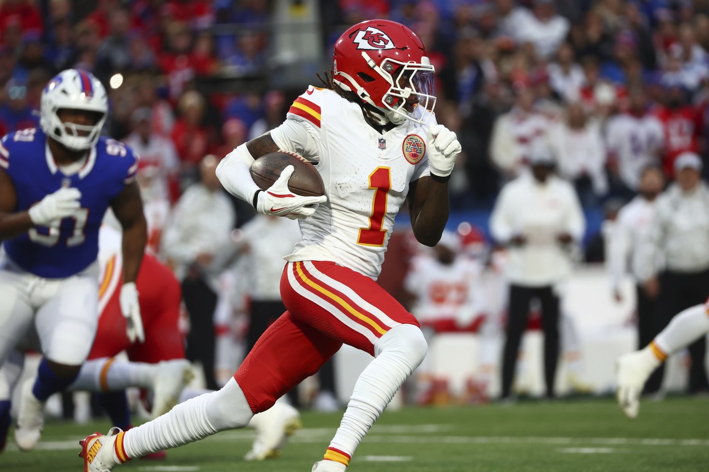 With quest for perfection over, Mahomes wants to see Chiefs play 'best football' down the stretch | iNFOnews.ca