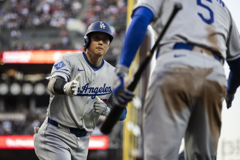 Shohei Ohtani hits his 49th homer and Dodgers rally to beat Giants 13-7 | iNFOnews.ca