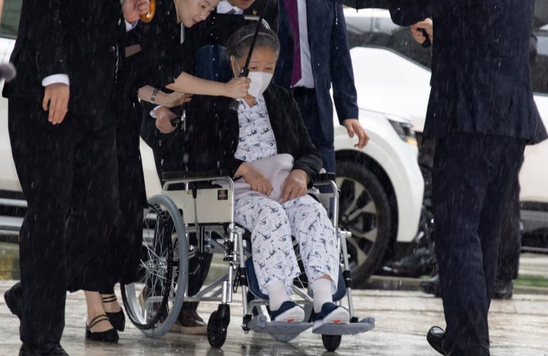 Seoul court sentences Unification Church leader Hak Ja Han to 2 years in prison | iNFOnews.ca