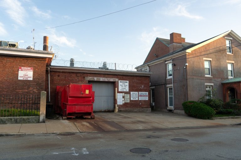 Who holds an arrestee overnight? In Massachusetts, it depends on the county | iNFOnews.ca