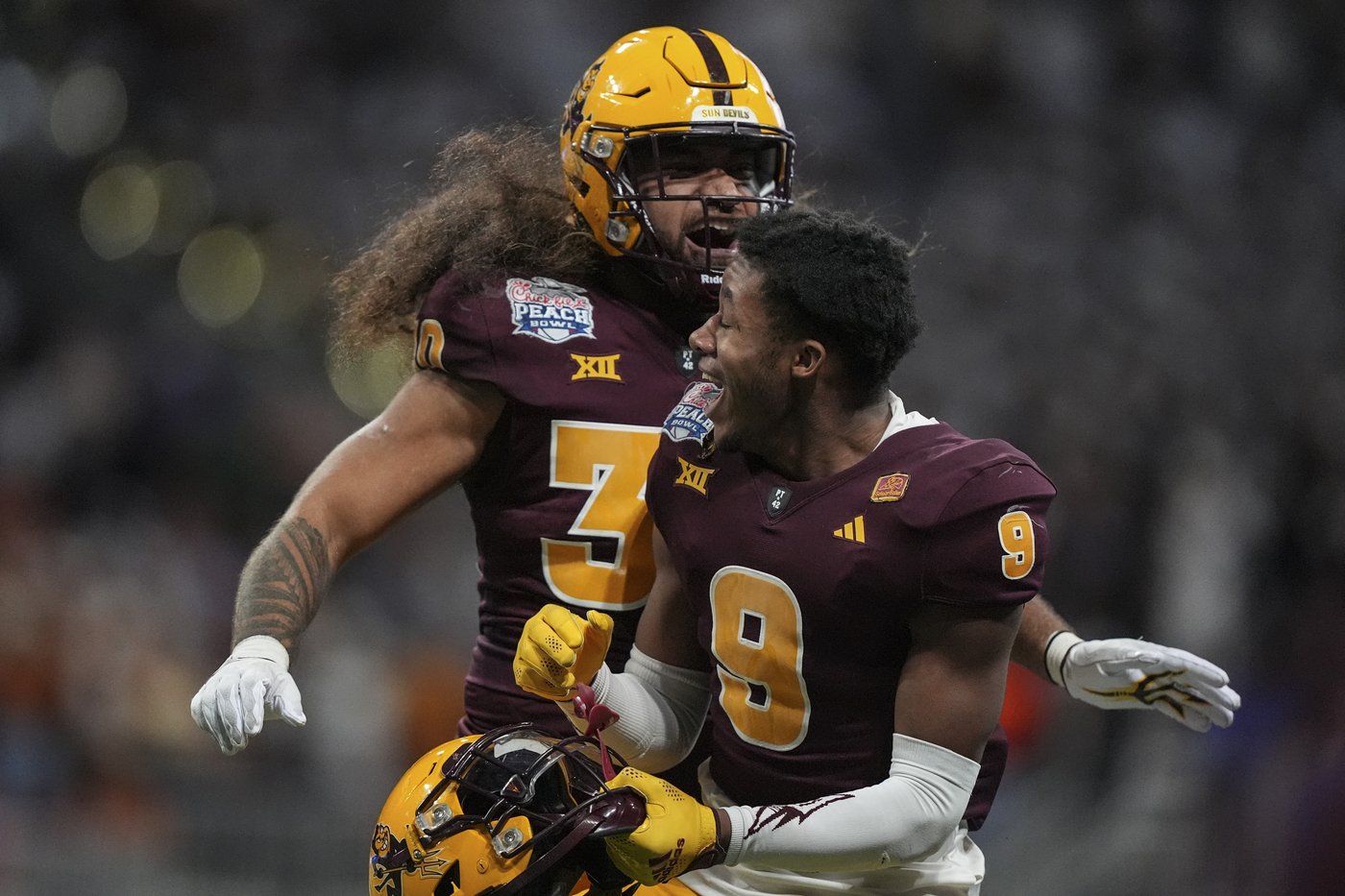 Texas avoids huge upset, beats Arizona State 39-31 in double overtime in Peach Bowl | iNFOnews.ca Texas avoids huge upset, beats Arizona State 39-31 in double overtime in Peach Bowl | iNFOnews.ca