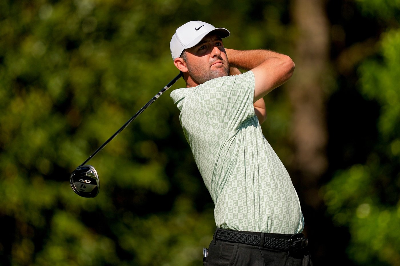 McIlroy has another reason to celebrate with his best Masters start in 15 years to share the lead | iNFOnews.ca