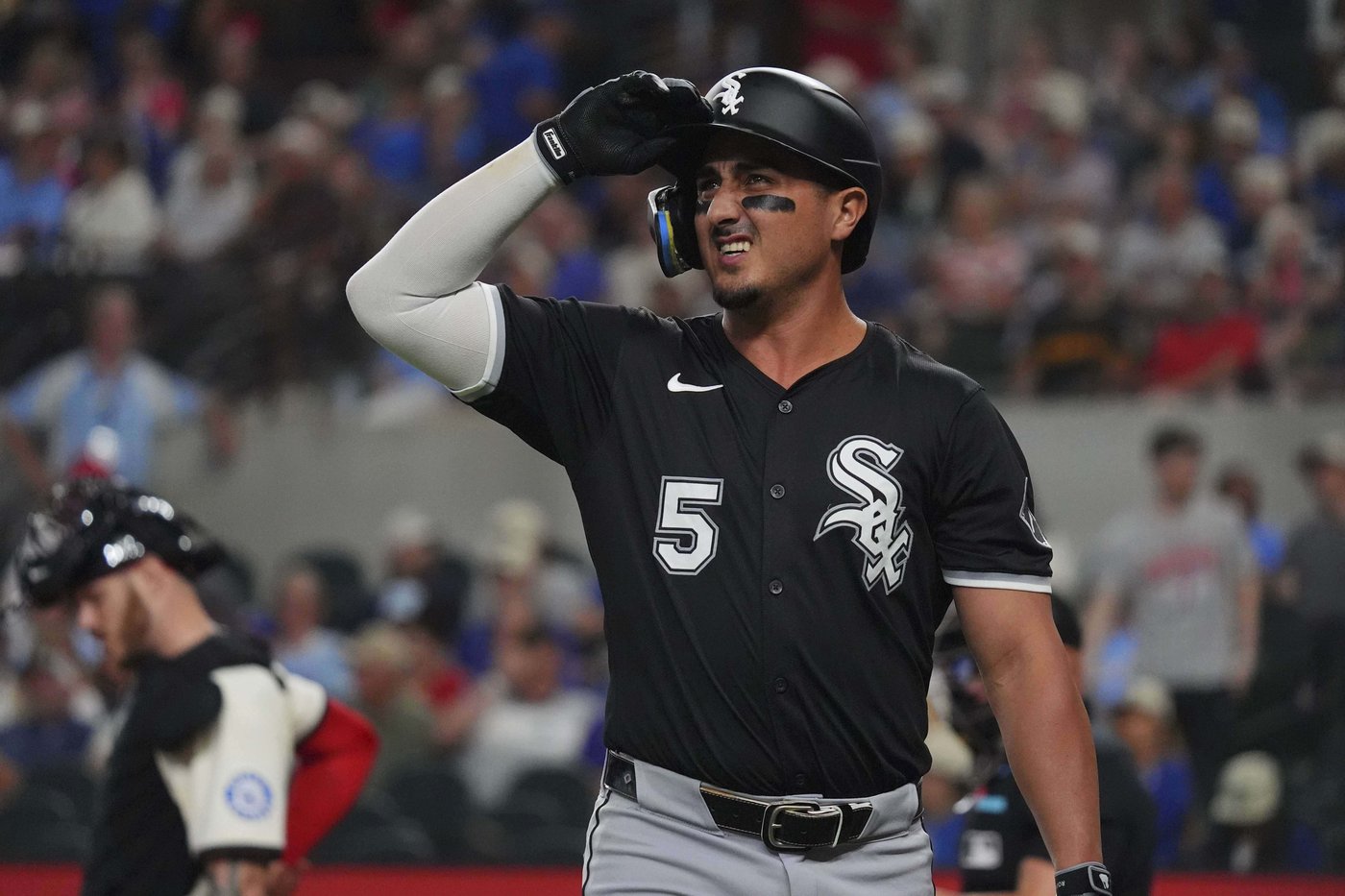 Josh Smith homers and scores all 3 runs for the Texas Rangers in a 3-1 win over the White Sox | iNFOnews.ca