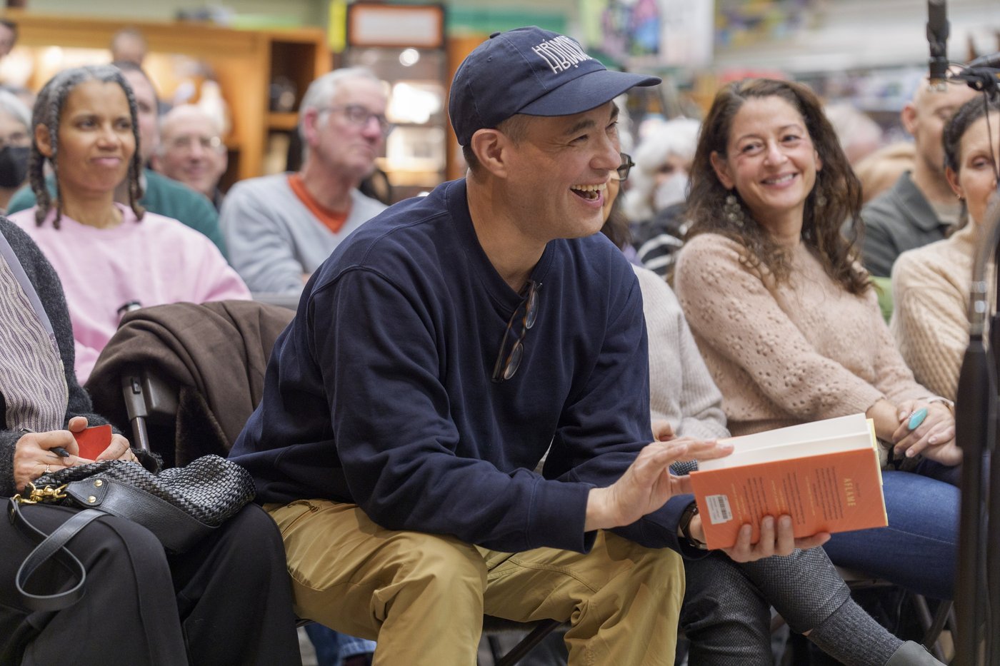 Author's story of coping after a wildfire resonates with community affected by latest LA-area fires | iNFOnews.ca Author's story of coping after a wildfire resonates with community affected by latest LA-area fires | iNFOnews.ca