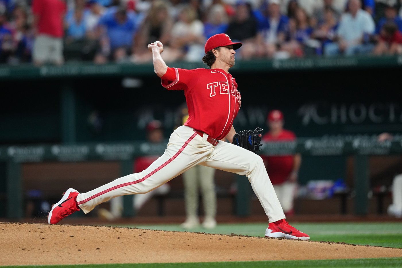 Rangers hitters give deGrom some big gifts on a wild night to win on pitcher's 38th birthday | iNFOnews.ca Rangers hitters give deGrom some big gifts on a wild night to win on pitcher's 38th birthday | iNFOnews.ca