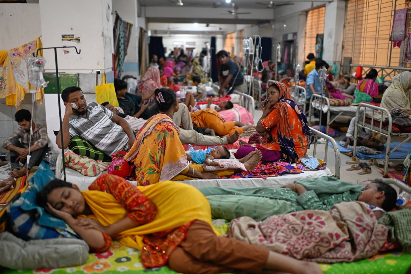Suspected measles cases kill nearly 1,000 as Bangladesh struggles to contain outbreak | iNFOnews.ca