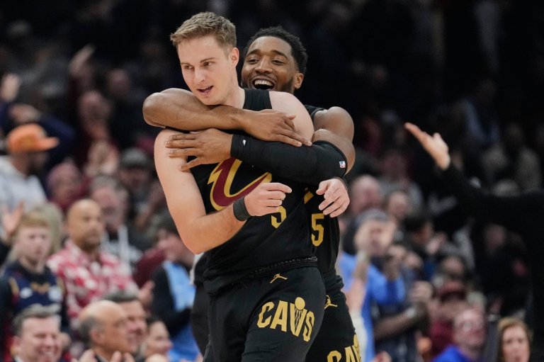 Sam Merrill scores 32 as Cavaliers beat Wizards 138-113 in James Harden's home debut | iNFOnews.ca