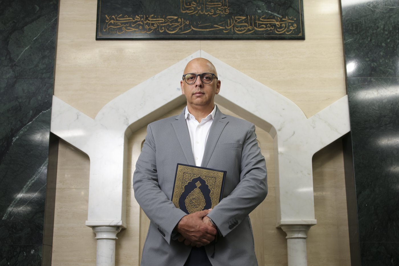 Muslim leaders increase security after vandalism reports at Texas and California mosques | iNFOnews.ca