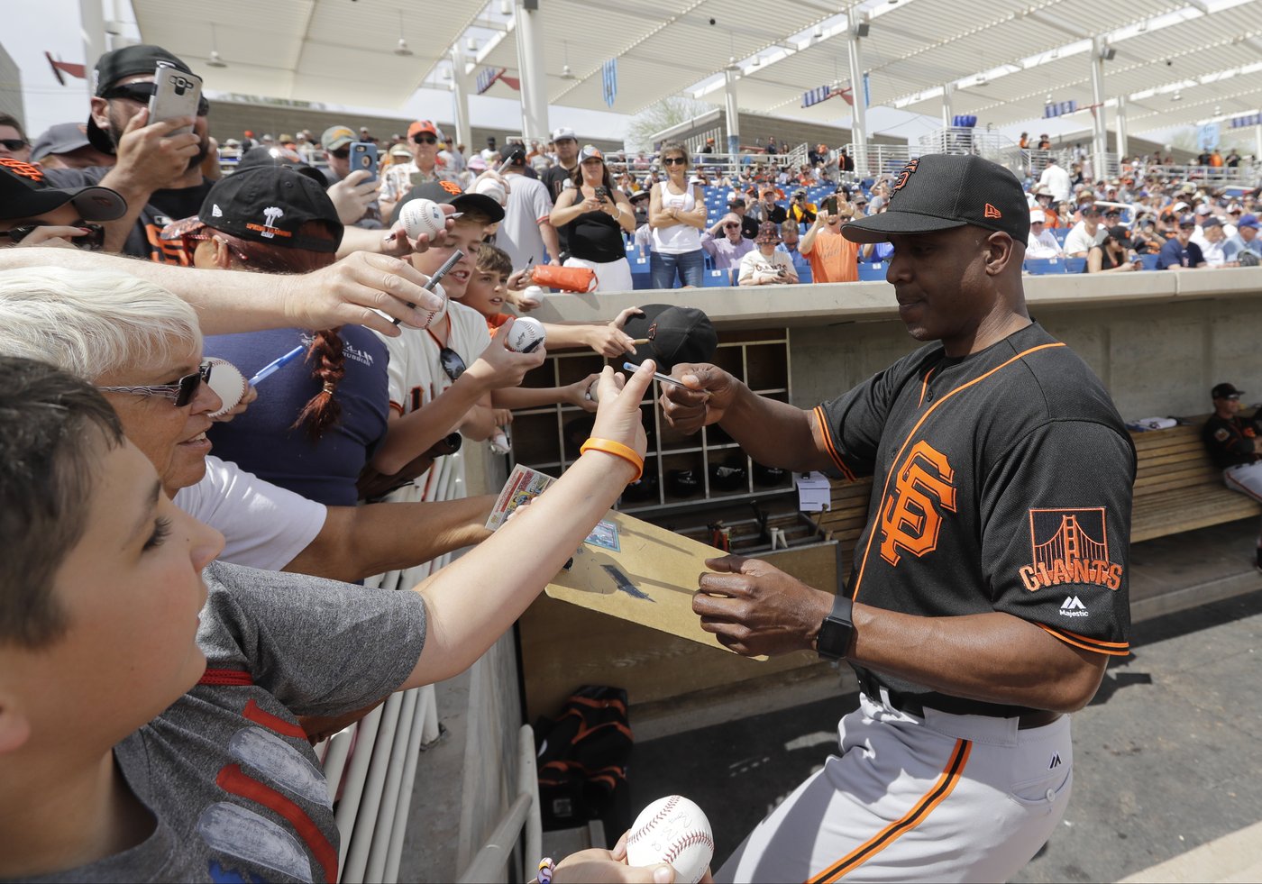 Barry Bonds is enjoying watching the new generation of baseball sluggers put up record-setting stats | iNFOnews.ca