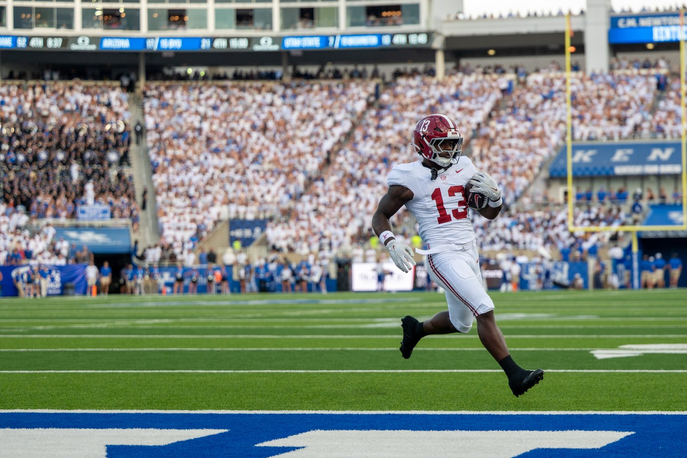No. 12 Alabama overcomes halftime deficit to beat Kentucky 45-17 | iNFOnews.ca