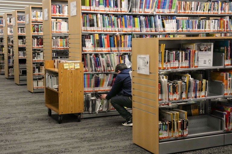 CP NewsAlert: Alberta tables bill to reduce child access to sex images in libraries | iNFOnews.ca