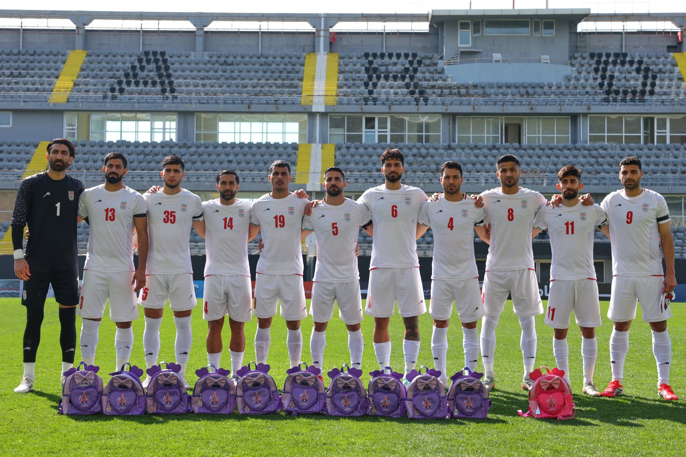 Iran's soccer team honors victims of deadly missile strike on elementary school | iNFOnews.ca