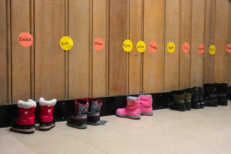 Vaccine records aren't up to date for more than half of Ottawa, Toronto students assessed: public health | iNFOnews.ca Vaccine records aren't up to date for more than half of Ottawa, Toronto students assessed: public health | iNFOnews.ca