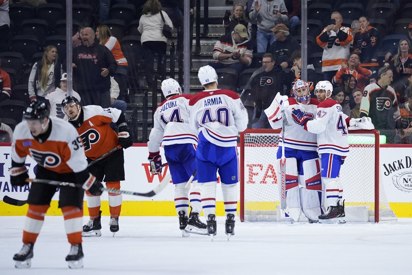 Suzuki, Gallagher lead Canadiens to 4-3 win over Flyers | iNFOnews.ca Suzuki, Gallagher lead Canadiens to 4-3 win over Flyers | iNFOnews.ca