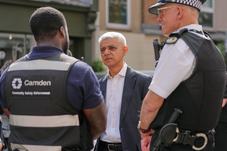 London's mayor says falling crime shows the city is safe despite alarming online claims | iNFOnews.ca