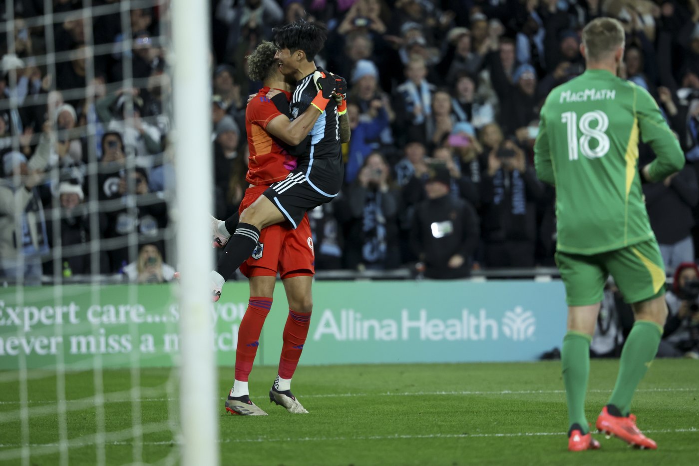 Dayne St. Clair stellar in shootout as Minnesota United completes 1st-round sweep of Real Salt Lake | iNFOnews.ca