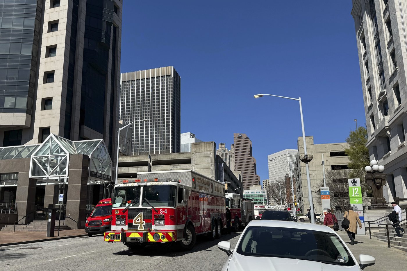Suspicious powder prompts evacuation in office of Fulton County District Attorney Fani Willis | iNFOnews.ca