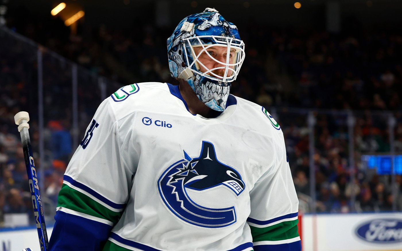Kiefer Sherwood has hat trick as Canucks beat Islanders 4-1 for 3rd straight win | iNFOnews.ca Kiefer Sherwood has hat trick as Canucks beat Islanders 4-1 for 3rd straight win | iNFOnews.ca