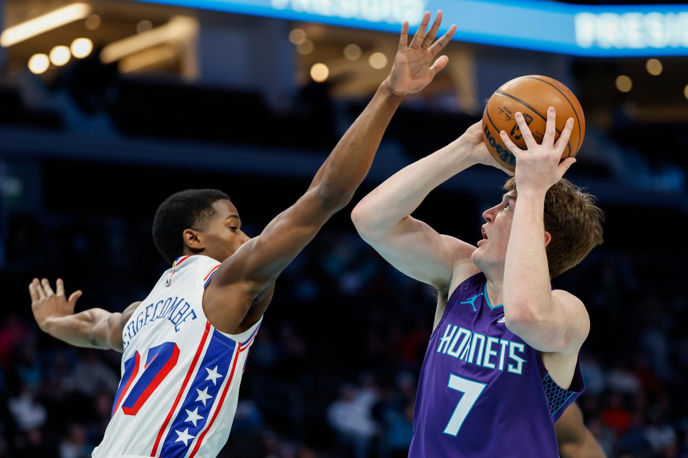 Hornets take a 50-point lead for 2nd time this month, roll past 76ers 130-93 | iNFOnews.ca Hornets take a 50-point lead for 2nd time this month, roll past 76ers 130-93 | iNFOnews.ca