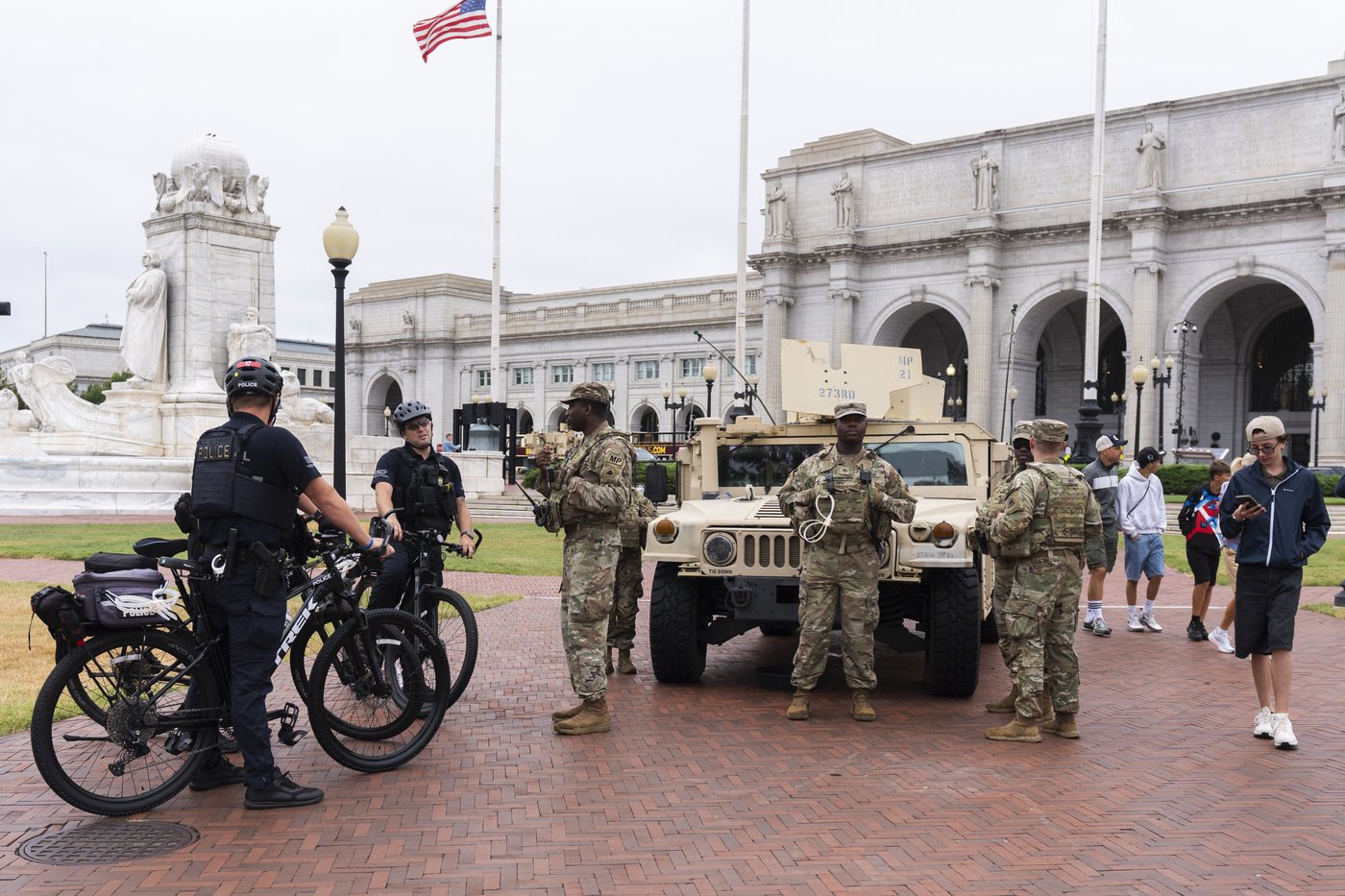 As out-of-state Guard troops arrive, Trump's federal crackdown ripples through DC neighborhoods | iNFOnews.ca As out-of-state Guard troops arrive, Trump's federal crackdown ripples through DC neighborhoods | iNFOnews.ca