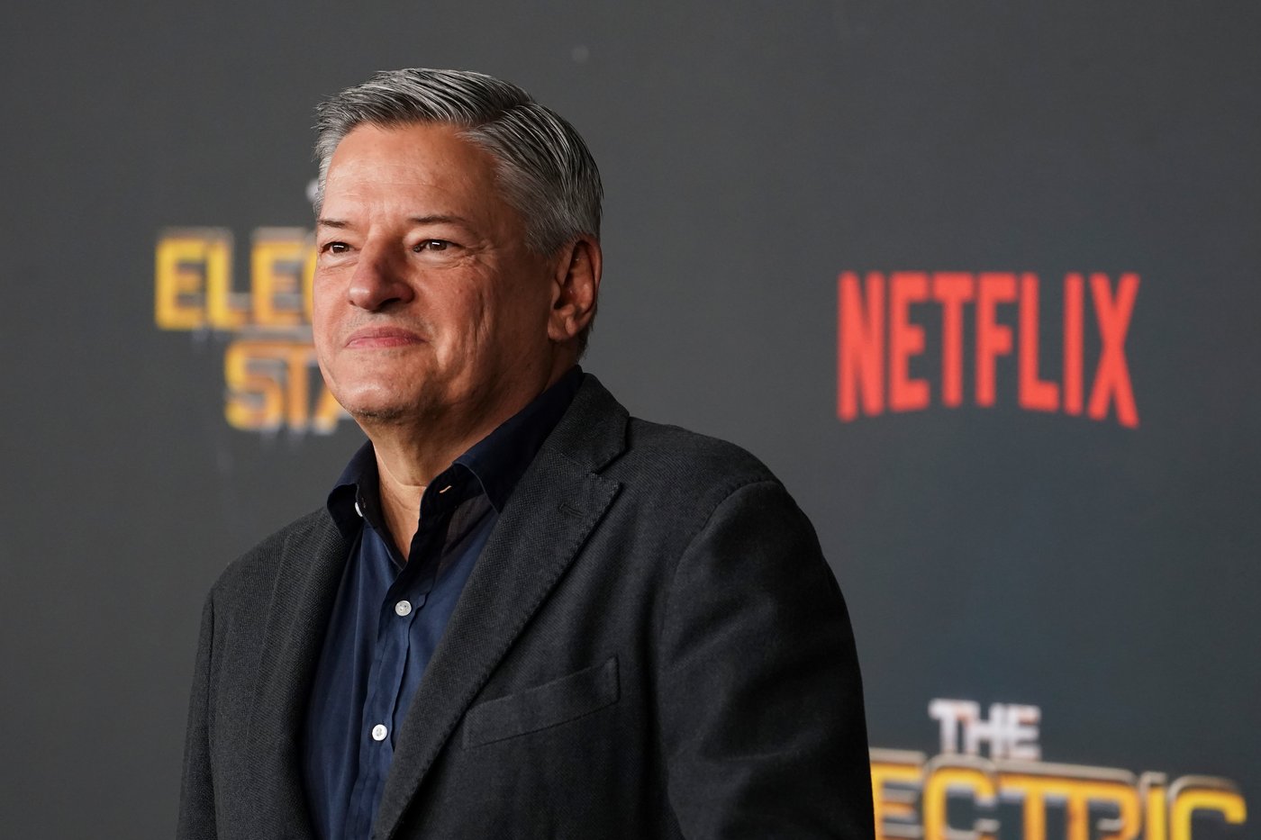 Trump says Netflix deal to buy Warner Bros. 'could be a problem' because of size of market share | iNFOnews.ca