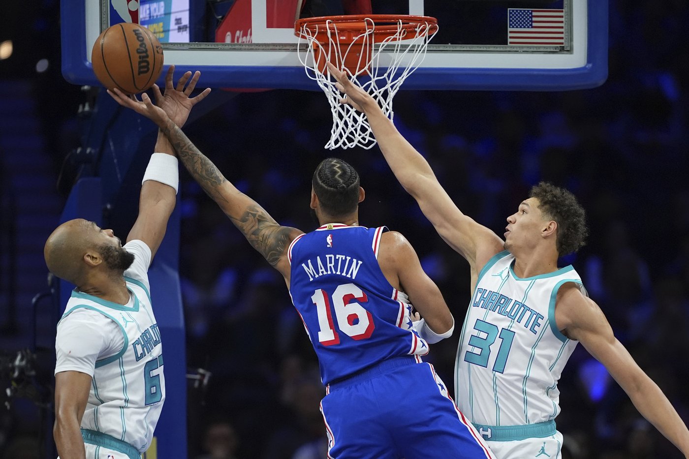 Jared McCain and Guerschon Yabusele lead the 76ers to 107-105 OT win over the Hornets | iNFOnews.ca
