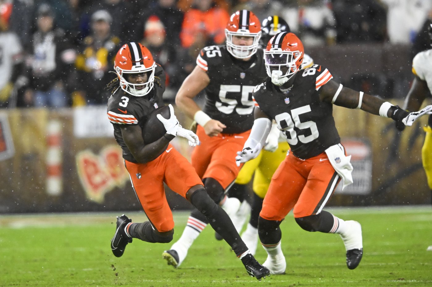 Ex-teammates Jerry Jeudy, Courtland Sutton are on hot streaks as Browns visit Broncos Monday night | iNFOnews.ca