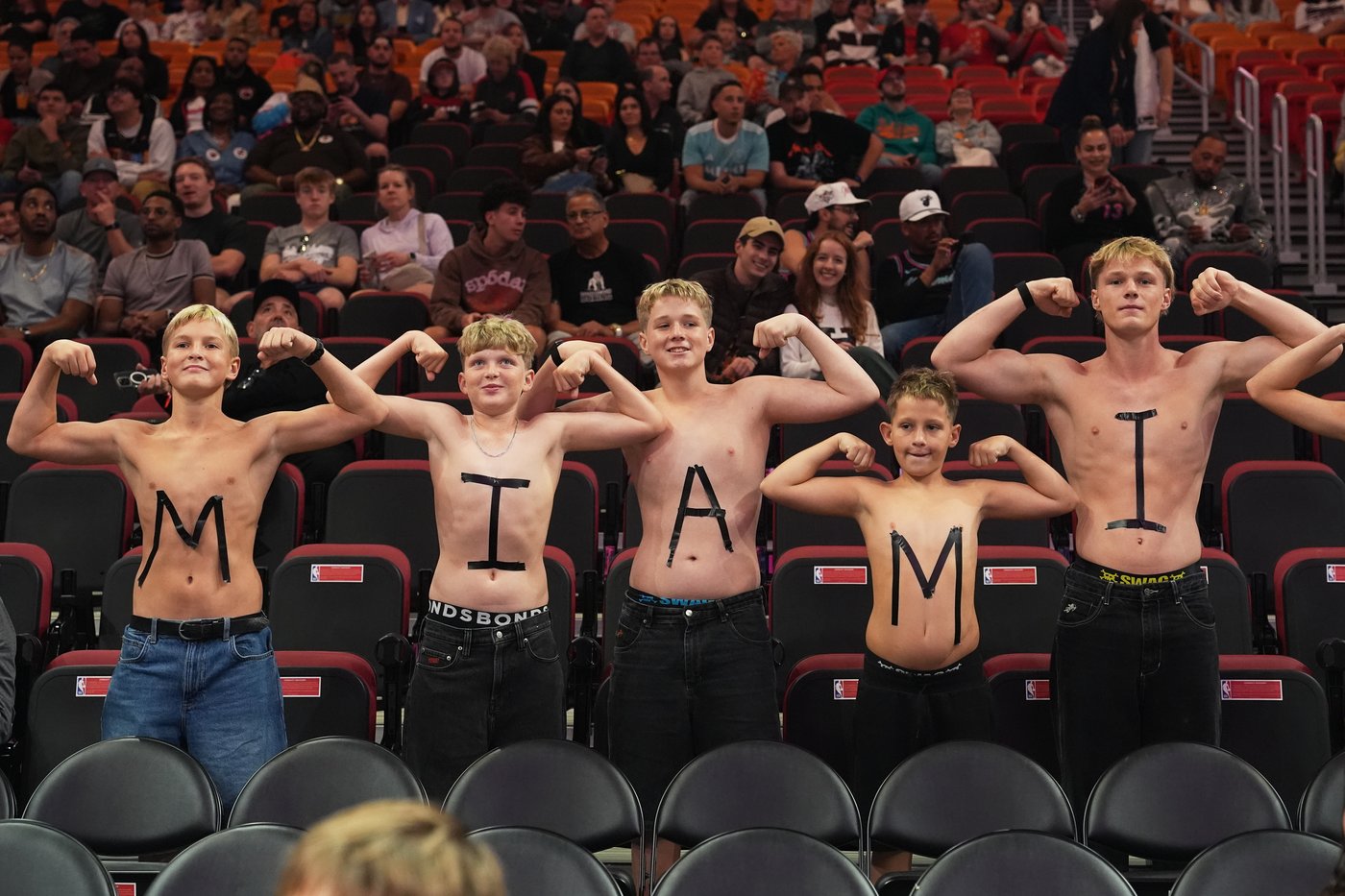 Heat run away in 4th quarter and beat Pacers 142-116 to hand Indiana its 8th straight loss | iNFOnews.ca Heat run away in 4th quarter and beat Pacers 142-116 to hand Indiana its 8th straight loss | iNFOnews.ca