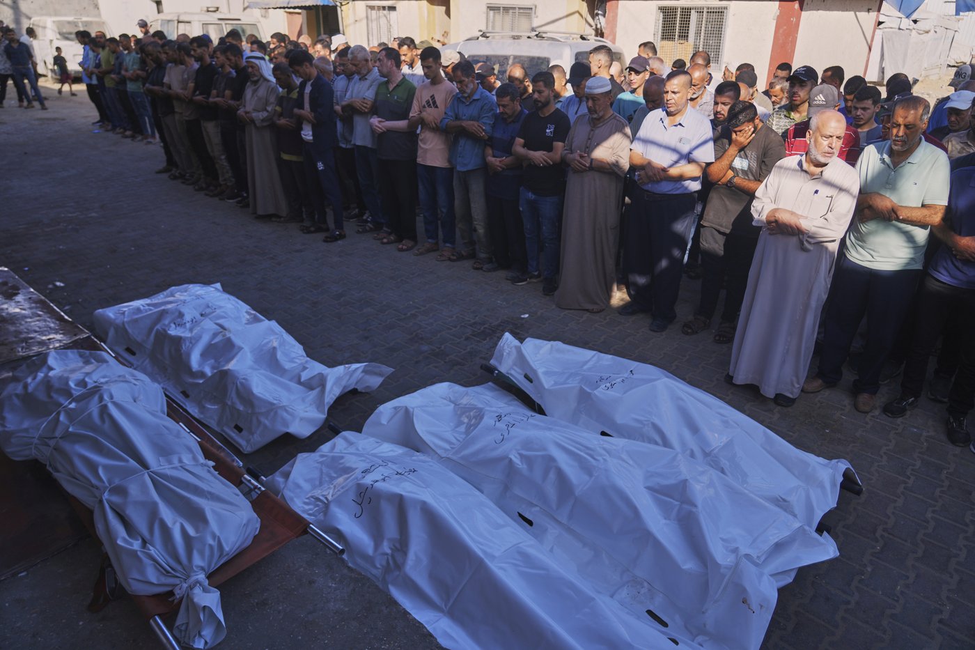 Strikes across Gaza kill at least 31 as international scholars accuse Israel of genocide | iNFOnews.ca Strikes across Gaza kill at least 31 as international scholars accuse Israel of genocide | iNFOnews.ca