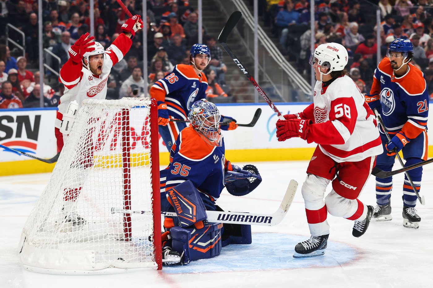 Raymond completes Red Wings' rally with shootout winner in 4-3 decision over Oilers | iNFOnews.ca Raymond completes Red Wings' rally with shootout winner in 4-3 decision over Oilers | iNFOnews.ca