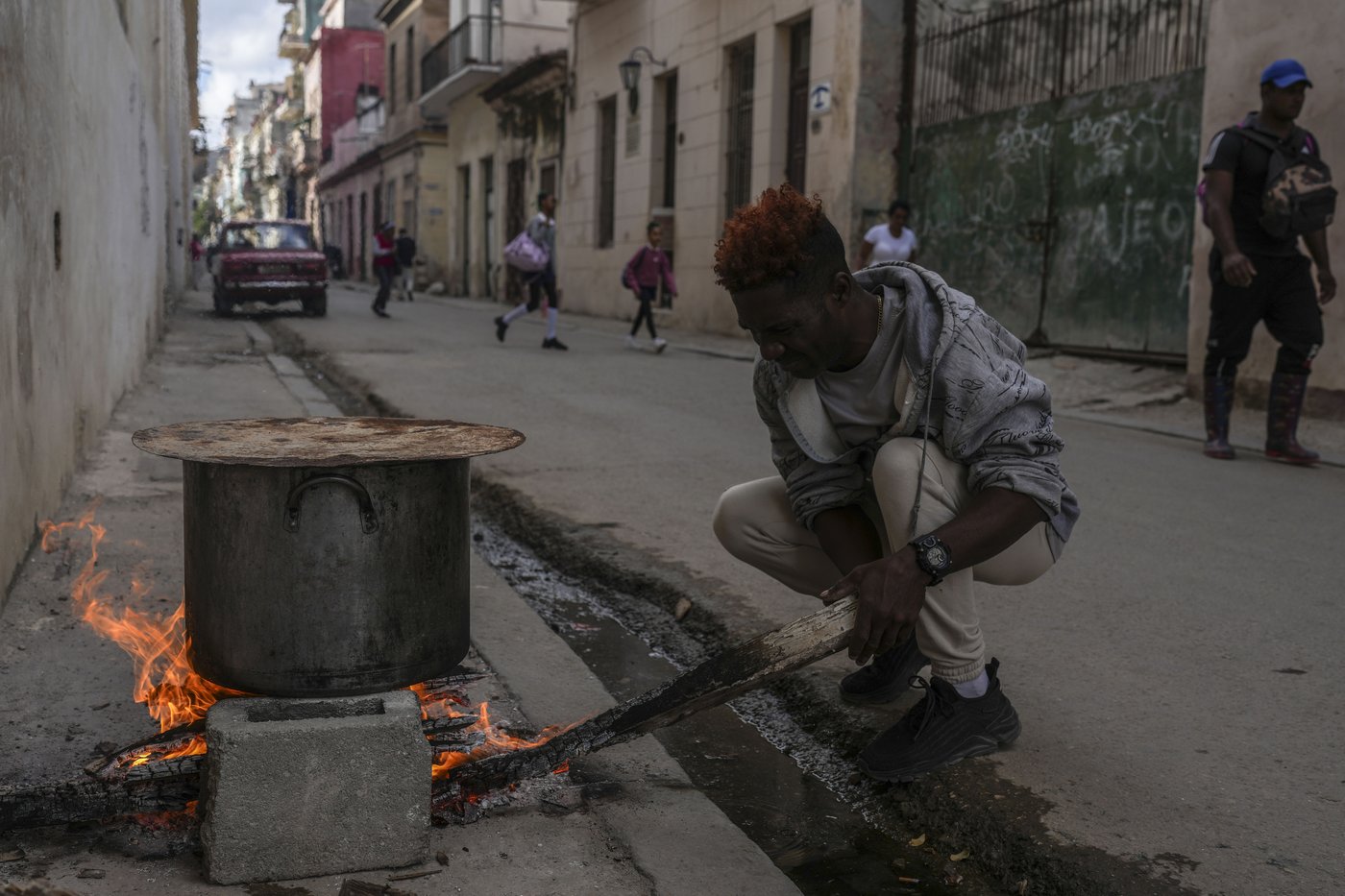 Cuba restores power grid and resumes planned blackouts of 5 hours a day | iNFOnews.ca