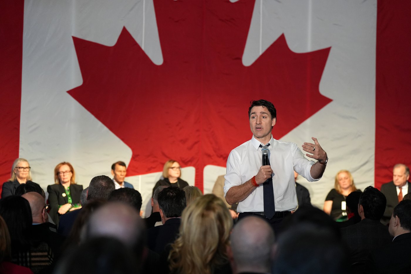 Trudeau says Trump's comments about taking over Canada are 'a real thing' | iNFOnews.ca