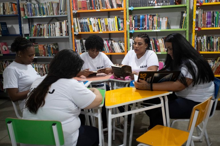 Brazilian inmates find relief and reduce sentences through reading | iNFOnews.ca