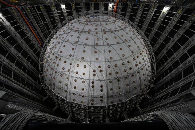 An underground detector in China unveils its first major findings about mysterious ghost particles | iNFOnews.ca