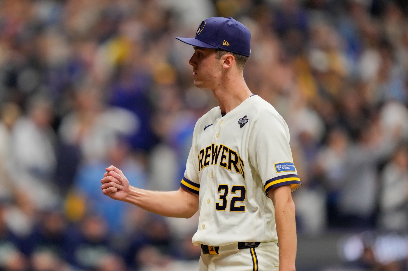 Brewers' Jacob Misiorowski sets World Series velocity record on his first pitch | iNFOnews.ca