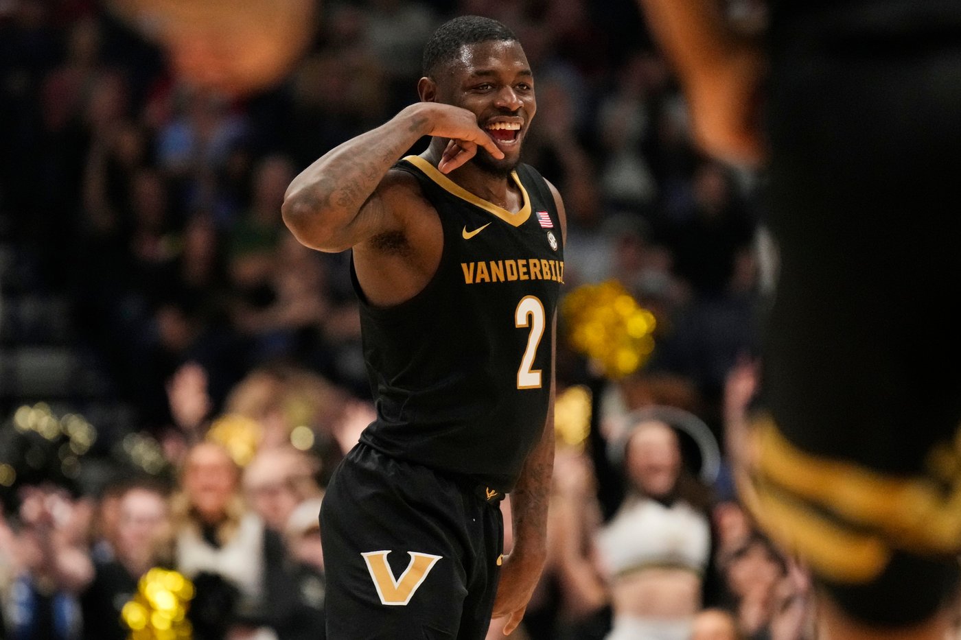 Vanderbilt's breakout season in football followed by a March Madness double act | iNFOnews.ca