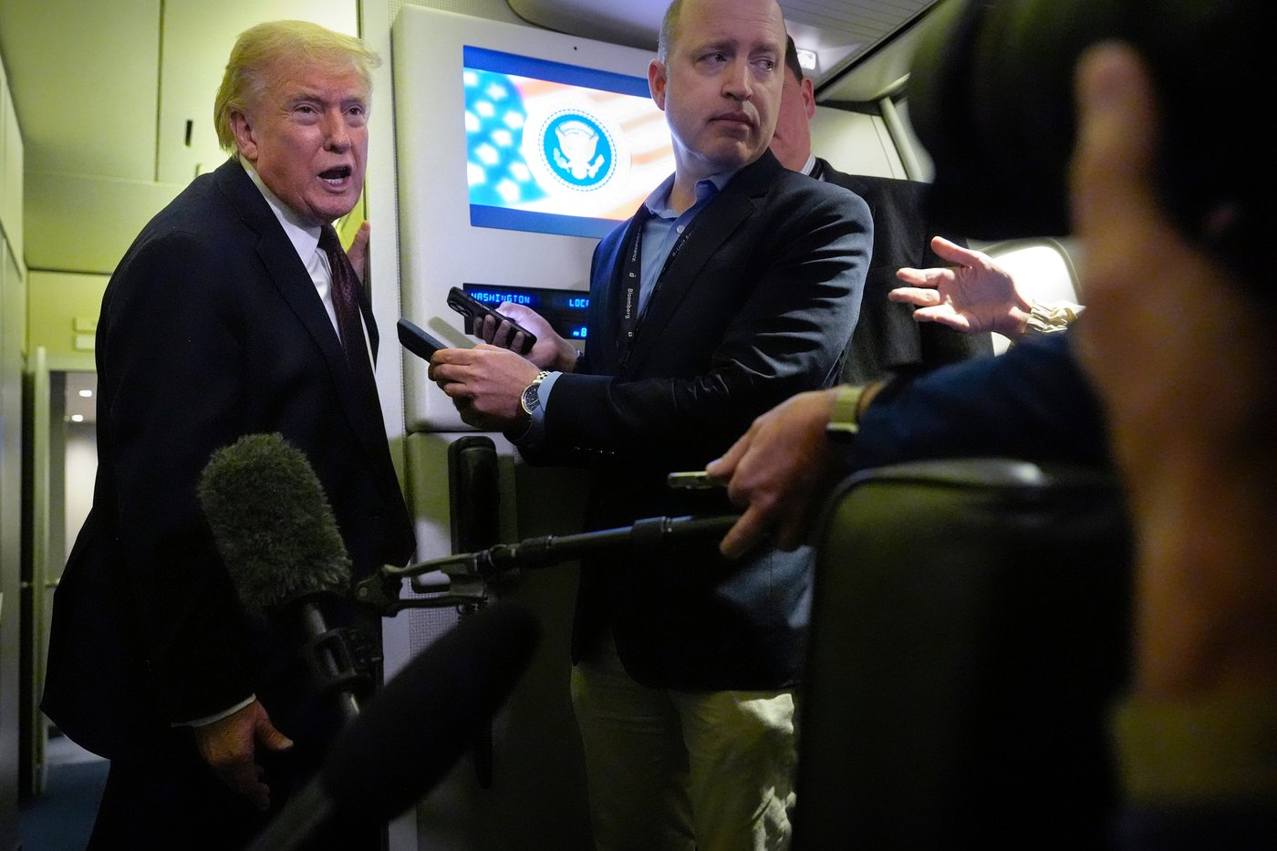 Trump team applying pressure to media: Tell the war's story the way we see it | iNFOnews.ca