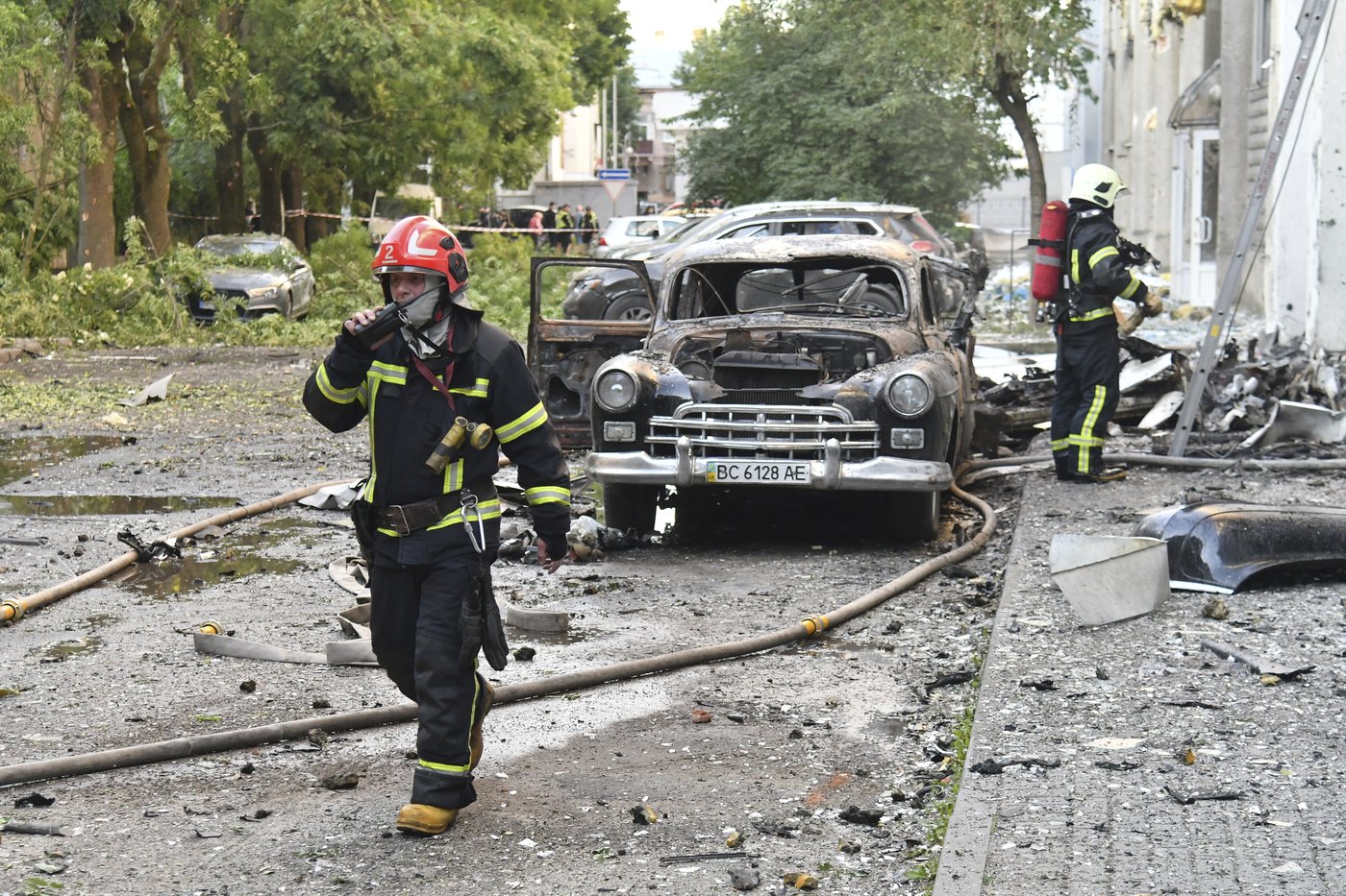 Ukraine's security agency says it killed Russian agents suspected of gunning down its officer | iNFOnews.ca