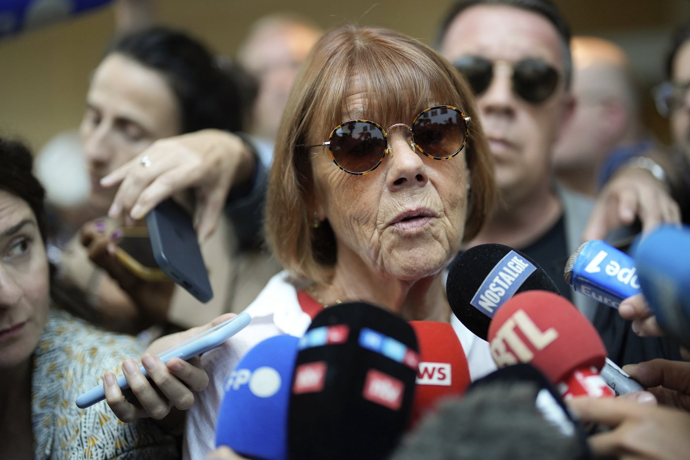 Mayor of French town apologizes for his comments downplaying mass rape case | iNFOnews.ca