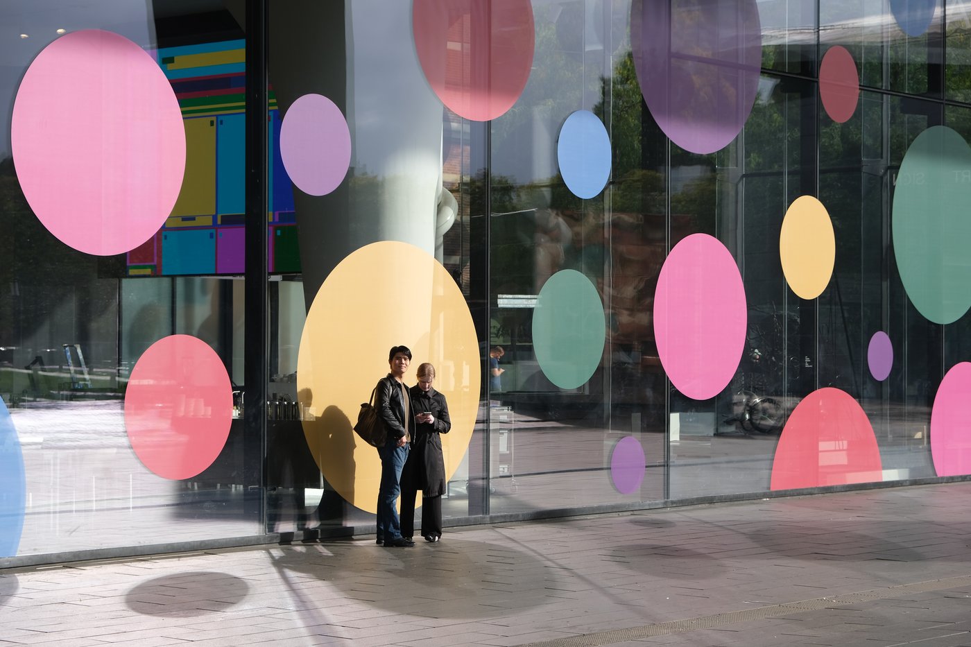 Amsterdam’s Stedelijk Museum opens a major Yayoi Kusama exhibition after her death last month | iNFOnews.ca