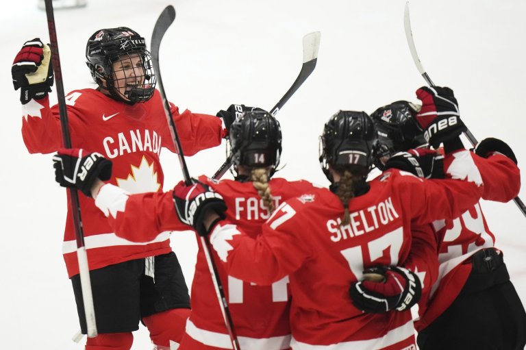 Canadian women's hockey team roster unveiled for Rivalry Series games in U.S. | iNFOnews.ca