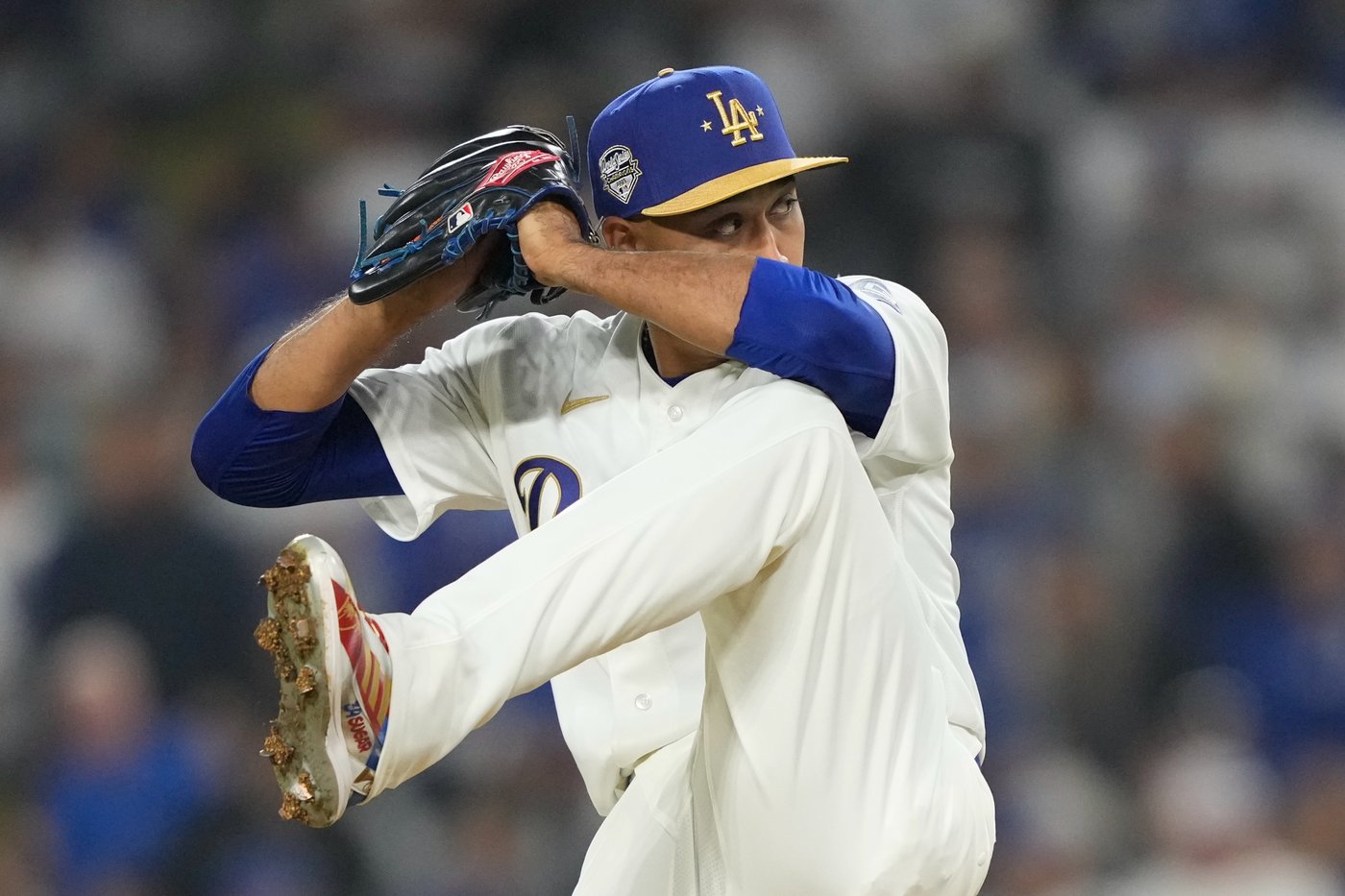 A trumpet, a debut save and an eighth-inning swing: Dodgers’ new faces make noise early | iNFOnews.ca